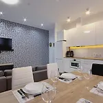 Apartment Przy Palmiarni *