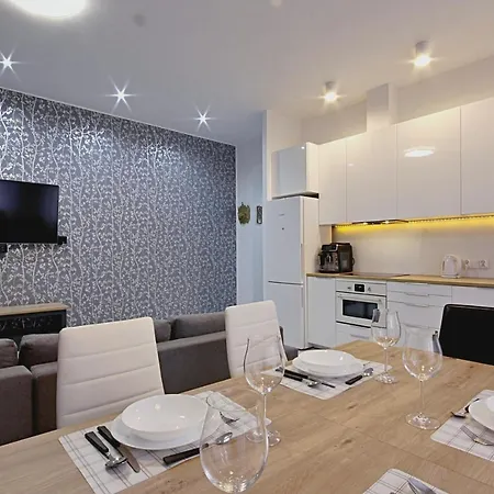 Apartament Przy Palmiarni *